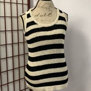 LOFT KNITTED ARMLESS BLACK &‎ WHITE BLOUSE …
